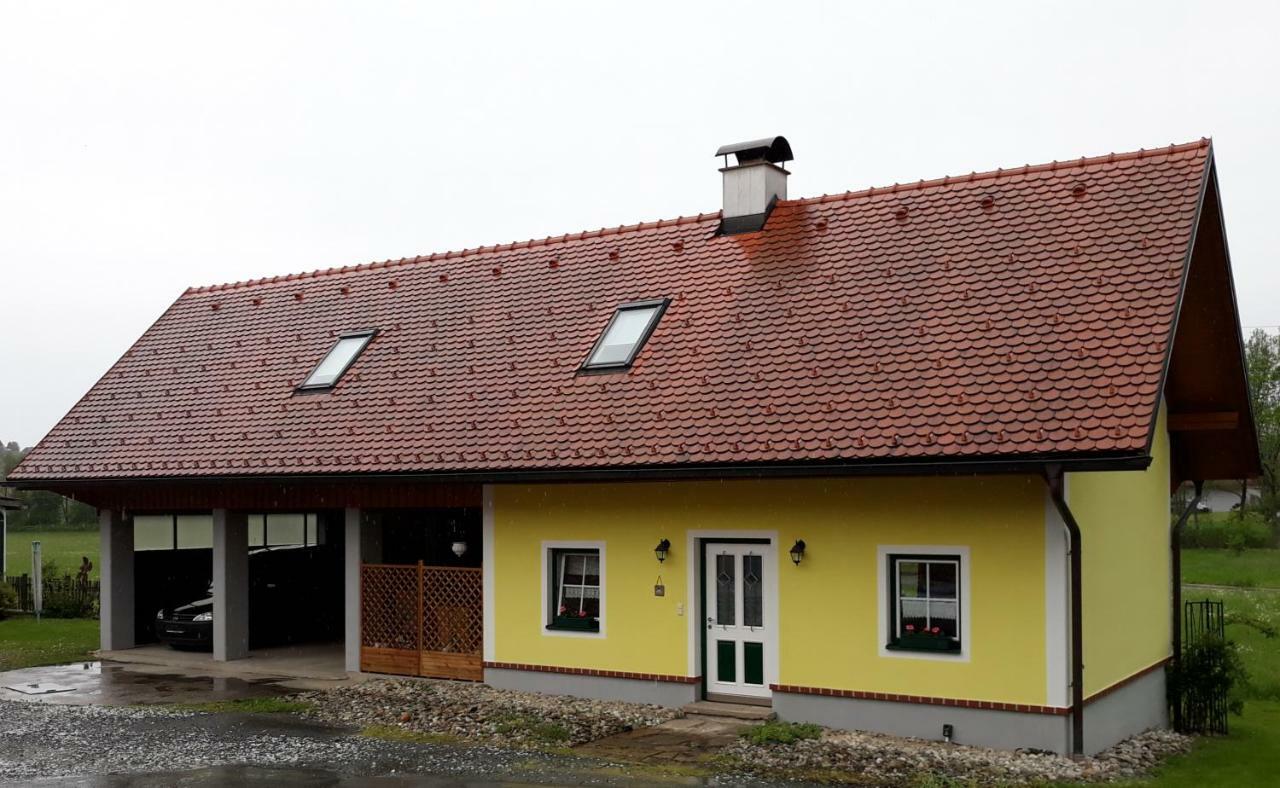 Russhof-Fam.Thomann Hotel Stainz Bagian luar foto